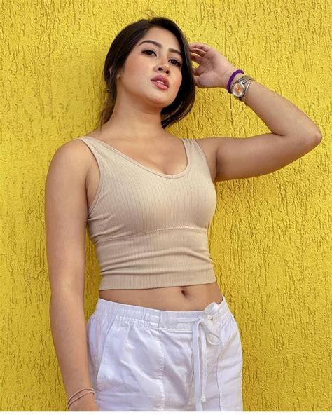 instagram girls sexy|Actress & Model (@bollywoodbird) • Instagram photos and videos